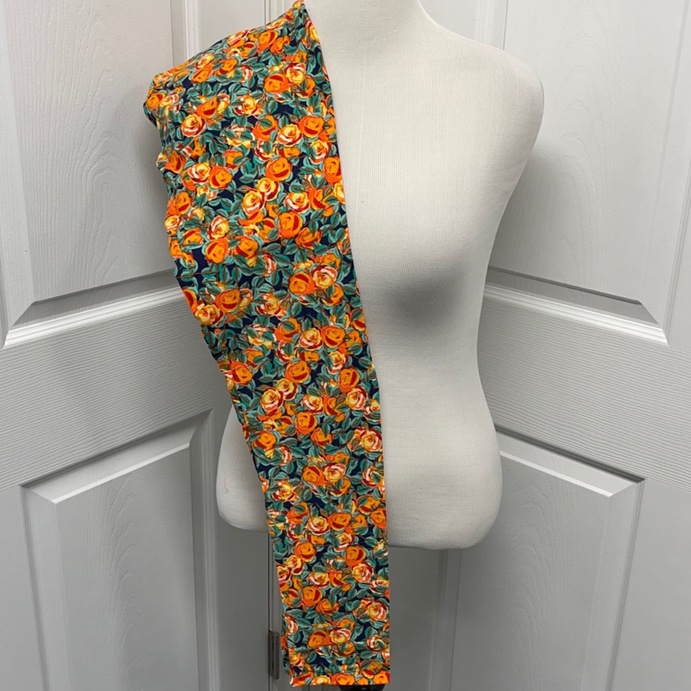 LuLaRoe TC Tall & Curvy Floral Leggings NWT